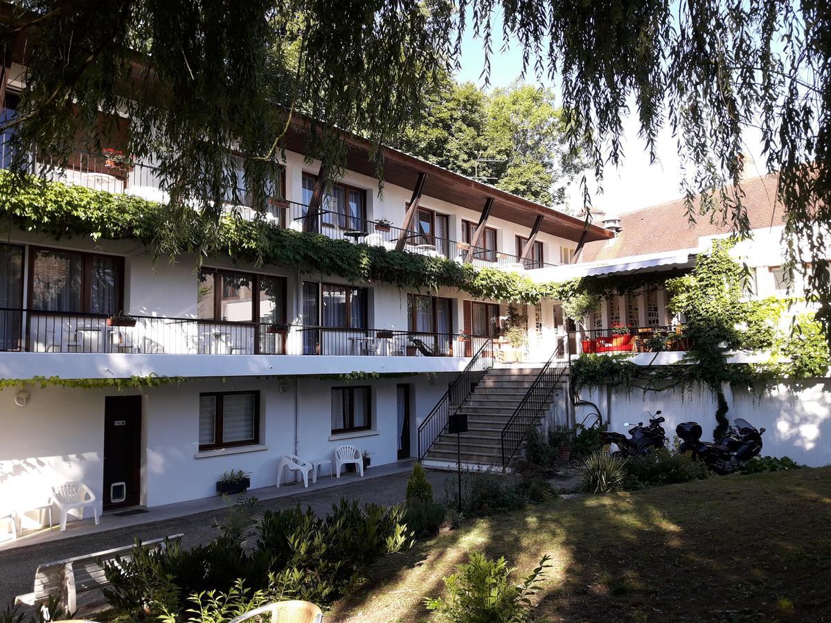 Hotel Restaurant La Croix Blanche Lione Esterno foto